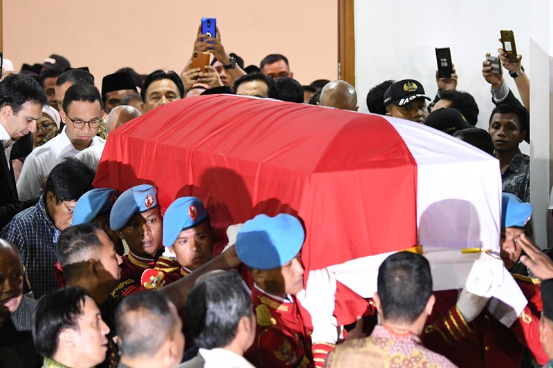JENAZAH BJ HABIBIE