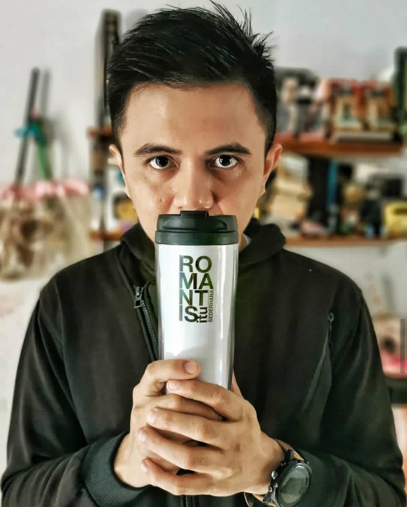 Instagram - Sigit kembali merilis single terbarunya setelah sekian lama sibuk di belakang layar