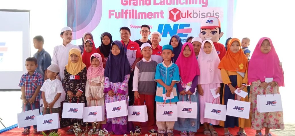 Foto Beb - Peresmian kerjasama dihadiri anak yatim piatu