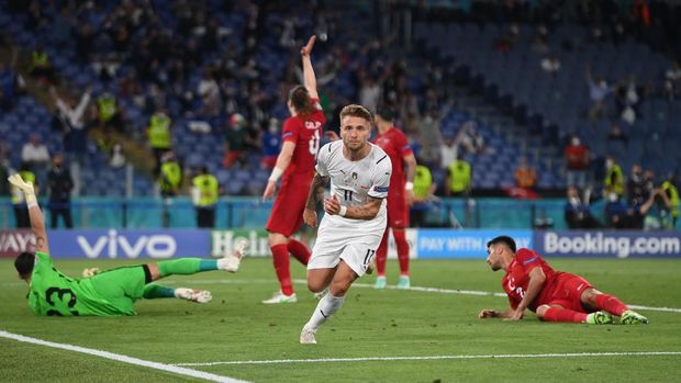 Italia menang 3-0 atas Turki. (foto: reuters)