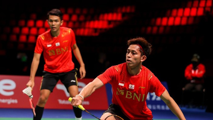 Ganda putra Indonesia, Fajar Alfian/M. Rian, penentu Indonesia ke final Thomas Cup 2021. (foto: pbsi)
