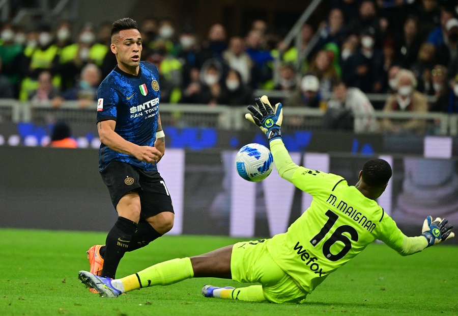 Lautaro Martinez, cetak dua gol untuk Inter Milan. (reuters)