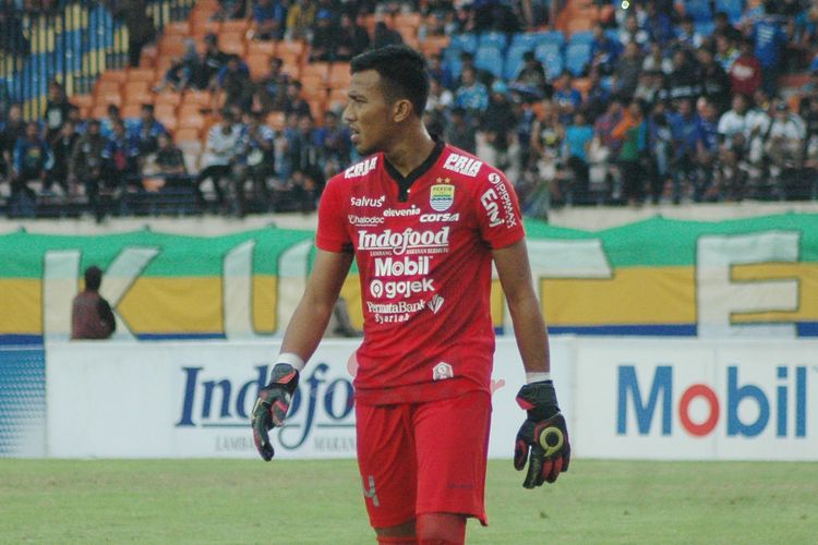 Teja Paku Alam, kiper terbaik Liga 1 musim ini. (LIB)