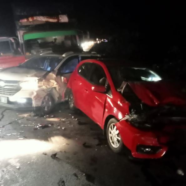 Kecelakaan Beruntun Kembali Terjadi di Lembah Anai (instagram @bukittinggipressclub)