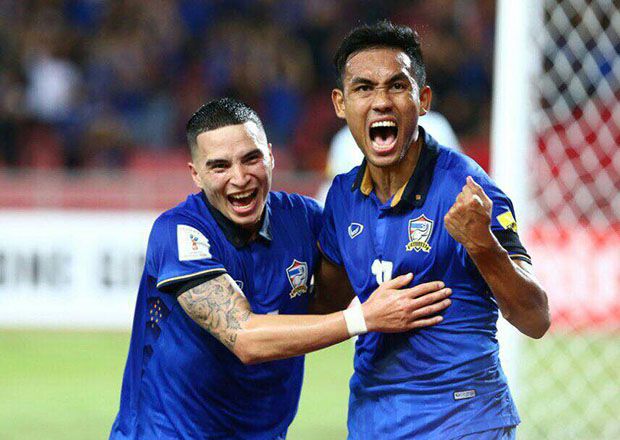 Teerasil Dangda, striker gaek Thailand, cetak dua gol ke gawang Filipina (*)