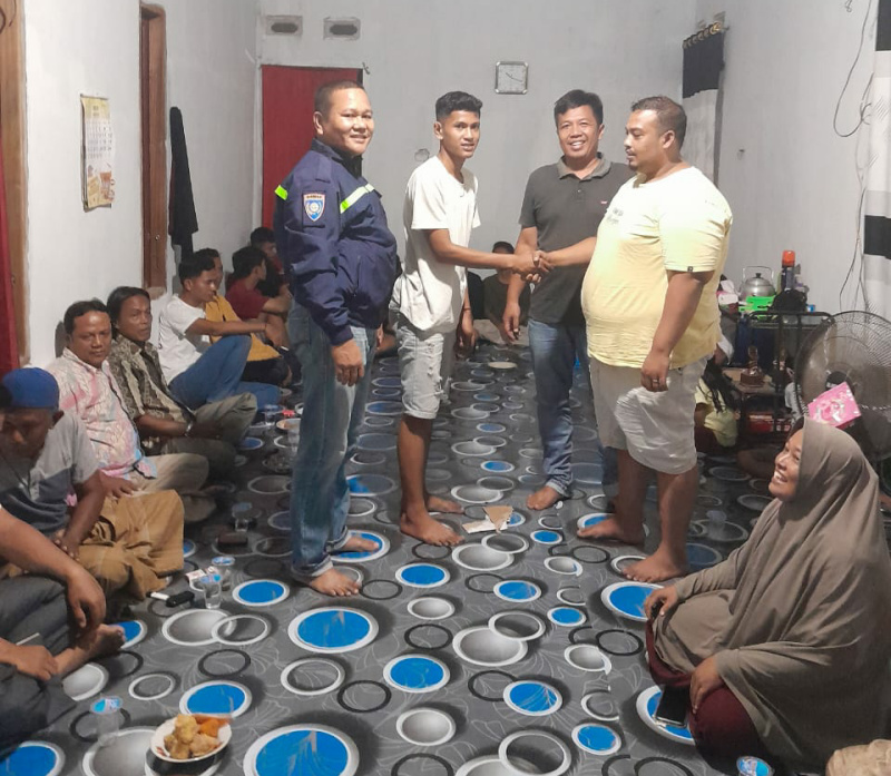 Suasana perdamaian pertikaian antara GP dan DK, di Rumah Kepala Jorong Sungai Sangkir.