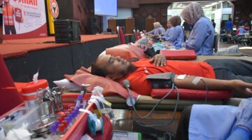 PT Semen Padang Sumbangkan 312 Kantong Darah kepada PMI
