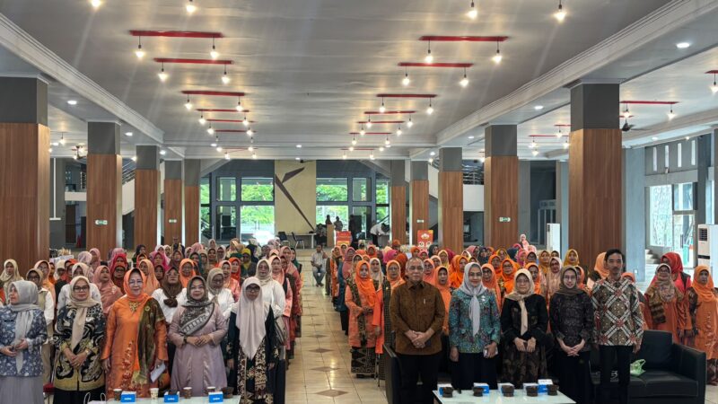 kegiatan Penguatan Ekraf Gastronomi Padang Kota Padang Tahun 2026 yang digelar di Gedung Bagindo Aziz Chan Youth Center Padang