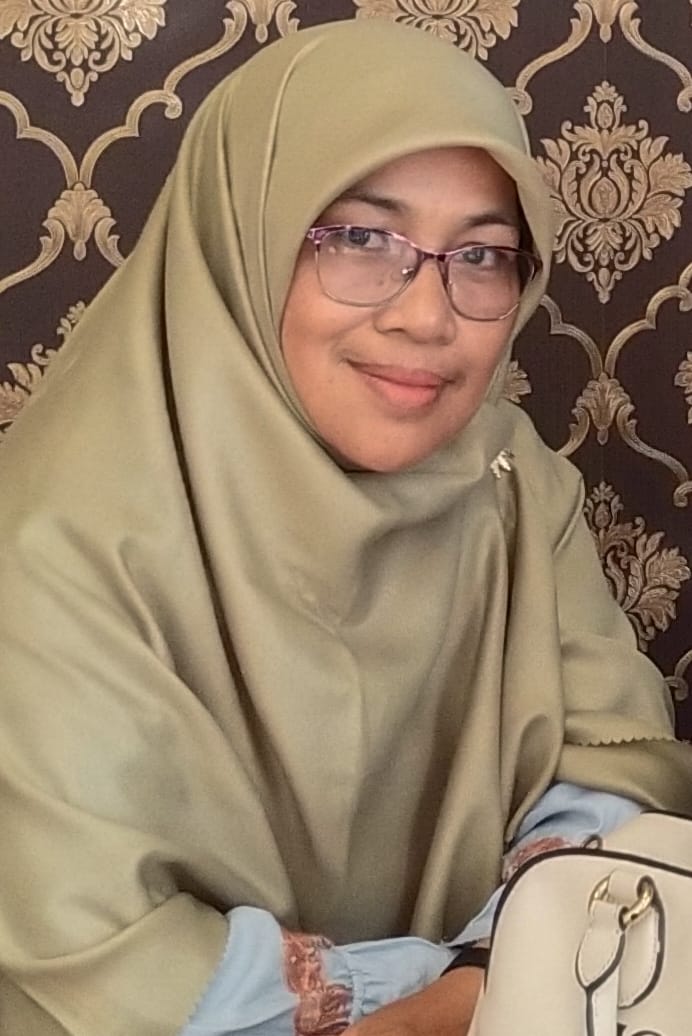 Dok. Foto. Prof.Dr.Rusyaida.D, MAg / Dosen FEBI UIN Sjech M. Djamil Djambek Bukittinggi